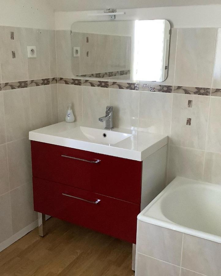 Autour Des Vignes B&B Herry Экстерьер фото